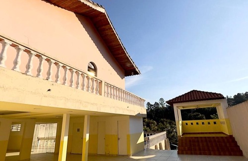 Agua Azul House | Relaxing Day Use Retreat in Guarulhos with Pool Access