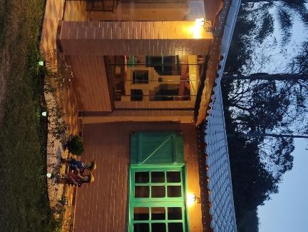 Passa Quatro House | Serene Retreat at Chácara do Sossego: Family & Pet Friendly