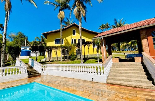 Agua Azul House | Explore Chácara Dois Leões: Family & Pet Friendly Retreat