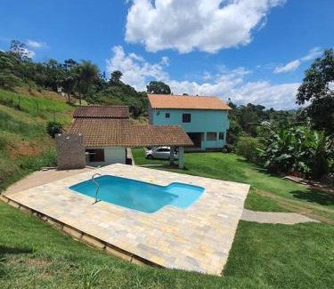 Igarata House | Cozy Chácara Dona Juju: Pet-Friendly Retreat with Pool