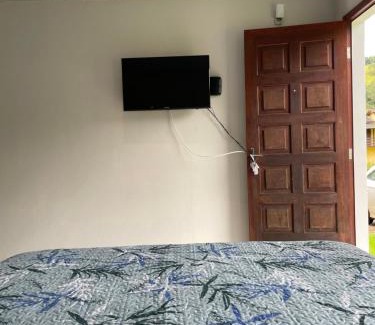 Corrego do Bom Jesus House | Relaxing Casa de Campo: 10/10 Rated, Pet Friendly & More