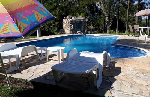 Pardinho House | Discover Chácara Mahalo: 10/10 Rated, Pet-Friendly Oasis