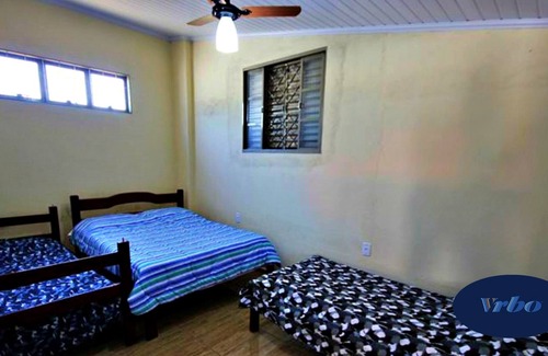 Olimpia House | Relaxing Stay at Chácara Monterosso for 24 Guests