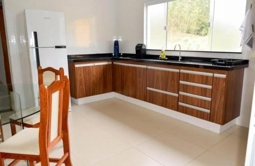 Estancia das Flores House | Pet-Friendly Chácara Pérola2 with Ocean Views & Pool
