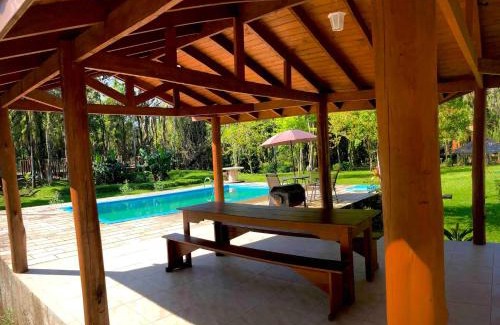 Porto de Cima House | Relax at Chácara Porto Bello: Poolside Retreat in Morretes