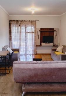 Socorro House | Pet-Friendly Retreat at Chácara Primavera - Perfect for Families