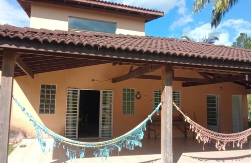 Itariri House | Discover Chácara Recanto dos Pássaros by the River
