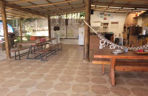 Venda Nova Do Imigrante House | Discover Comfort at Chácara Sossego: Family & Pet Friendly