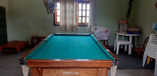 Limeira House | Family-Friendly Chácara Tâmonamió with Oceanfront Pool