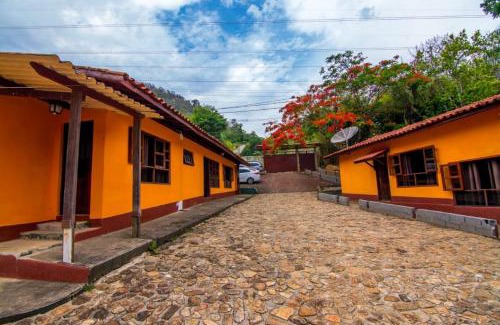 Monte Alegre do Sul Villa | Family-Friendly Escape at Chácara Tedeschi with Pool