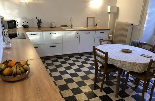 Peyrilles House | Château: Ideal Retreat for Families Near Sarlat & Rocamadour