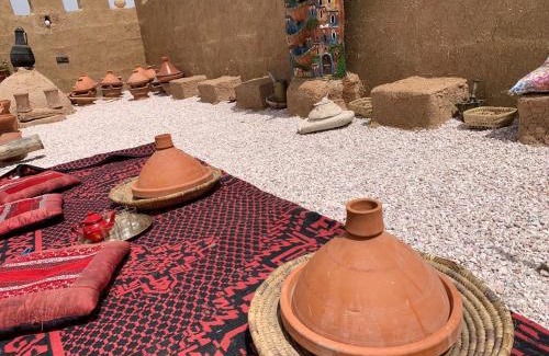 Ahmar Laglalcha House | Traditional Maison with Family and Pet-Friendly Amenities