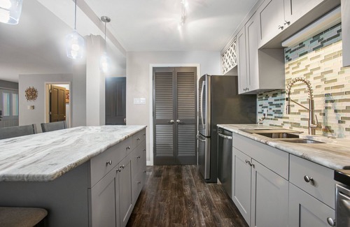 Aspen Condo | Experience Comfort at Château Chaumont with Spa & Breakfast