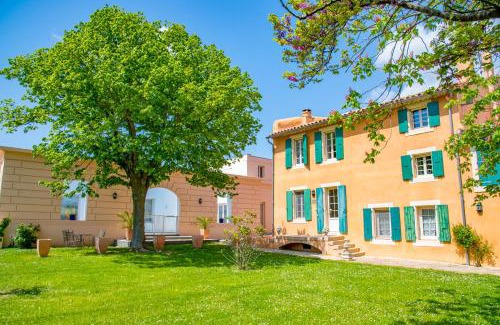 Ribaute House | Experience Relaxation at Château Ciceron with Ocean Views