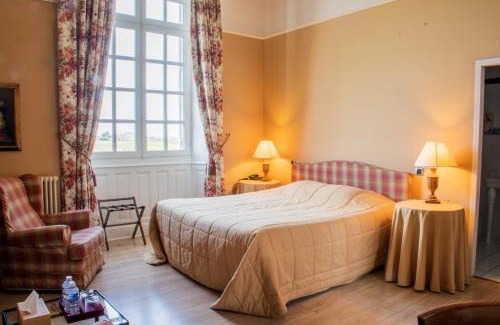 Sauternes Hotel | Elegant Hotel du Château d'Arche with Pet-Friendly Amenities