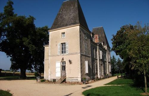 Sainte-Cecile Bed & Breakfast | Château de Bellevue - Appartement