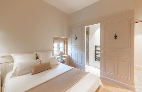 Blace House | Pet-Friendly Getaway at Château de Champ-Renard - Rated 9/10