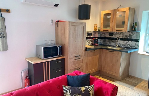 Cusset House | Château de Champagnat, pool, park, hot tub, for 10 guests, WiFi, A/C