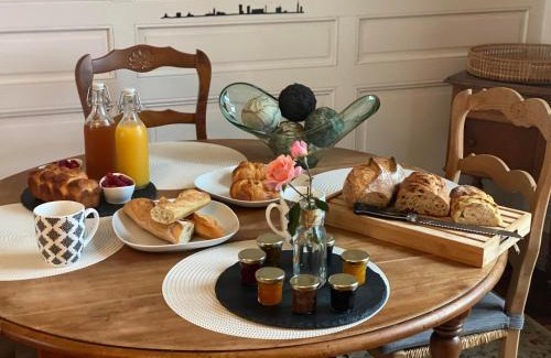 Sance House | Discover Château de Chatenay - Top Rated with Ocean Views
