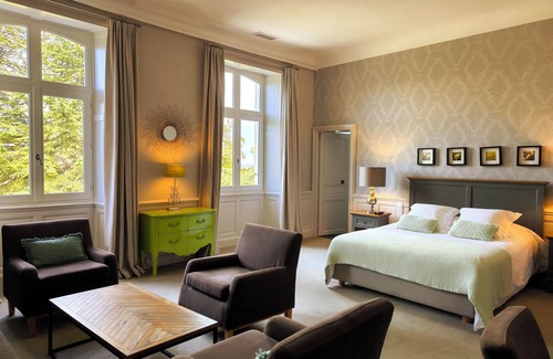Semussac Hotel | Indulge at Château de Didonne: Spa & Family-Friendly Stays
