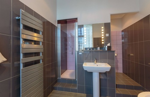 Semussac Hotel | Indulge at Château de Didonne: Spa & Family-Friendly Stays