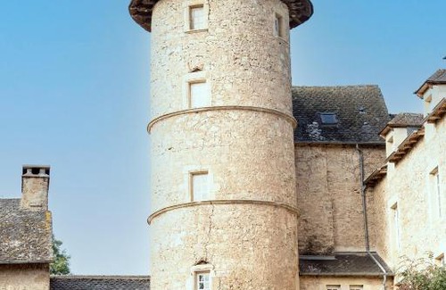 Onet-le-Chateau Hotel | Explore Pet-Friendly 4-Star Hotels in France with Ocean Views