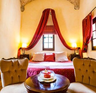 Laval-du-Tarn Hotel | Chateau De La Caze: Oceanfront Retreat with Spa and Pool