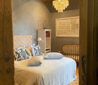 Vallieres Bed & Breakfast | Elevated Oceanfront Stay at Château de Morgenex – 9.7/10