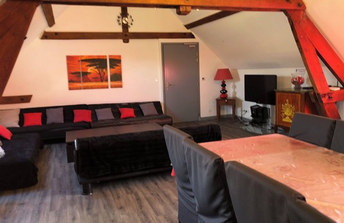 Quesmy Cottage | Château de Quesmy - Gîte de la Piscine
