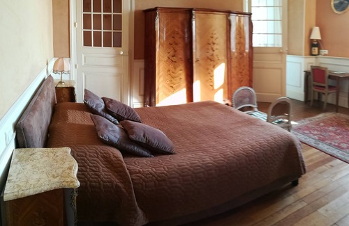 Bonnac-la-Cote Bed & Breakfast | Château de Saint-Antoine: Guest Rated 9.8, Spa & Breakfast