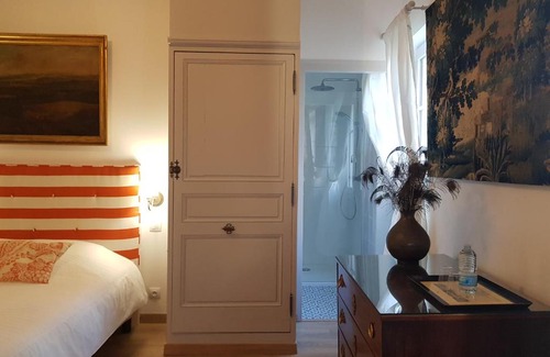 Neuille Bed & Breakfast | Discover Château de Salvert: Oceanfront Stay with Pool