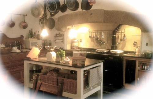 Poil Bed & Breakfast | Experience Elegance at Château de Villette - Rated 9.8/10