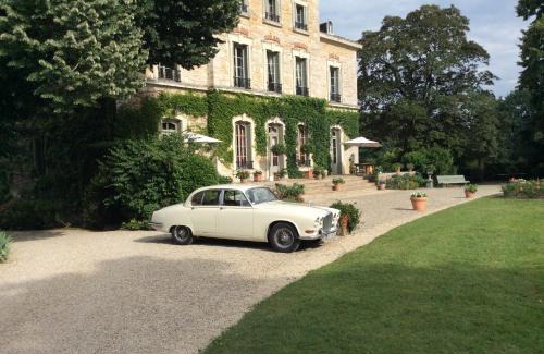 Guereins Bed & Breakfast | Pet-Friendly Getaway at Château des Charmes, Rated 9.3/10