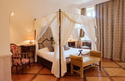 Challes-les-Eaux Hotel | Enchanting Château des Comtes de Challes with Ocean View