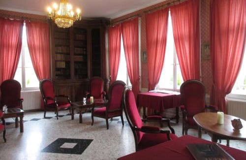 Les Monthairons Hotel | Elegant Château des Monthairons with Spa & Gourmet Dining