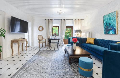 Montreux Apartment | Enchanting Château du Châtelard - Perfect for Couples