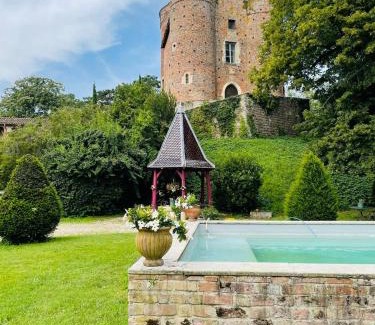 Le Montellier Bed & Breakfast | Discover Château du Montellier: Pet-Friendly Retreat Awaits
