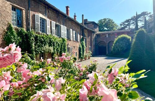 Le Montellier Bed & Breakfast | Discover Château du Montellier: Pet-Friendly Retreat Awaits