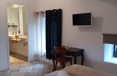Quincie-en-Beaujolais Hotel | Château du Souzy