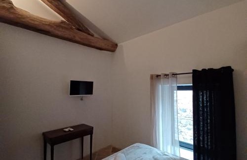 Quincie-en-Beaujolais Hotel | Château du Souzy