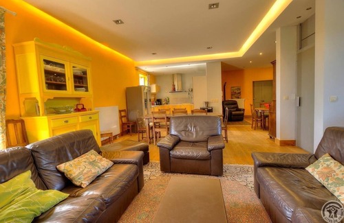 Regnie-Durette House | Elegant Château Durette with Pool & Family-Friendly Amenities