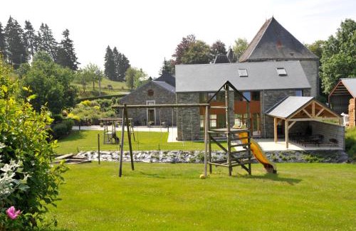Sainte-Ode House | Experience Comfort at Château Ferme de Laval - 4-Star Retreat