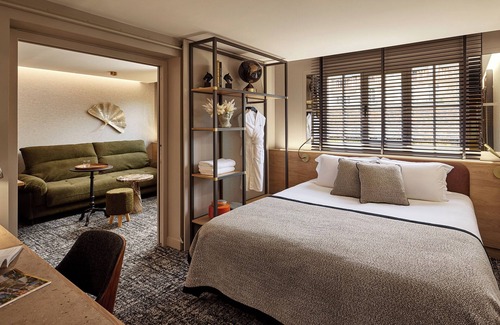 Montvillargenne Hotel | Elegant Hôtel Château de Montvillargenne with Spa & Pool