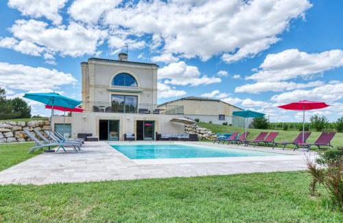 Petit-Palais-et-Cornemps House | Relax at Château La Poste: Oceanfront Oasis with Spa