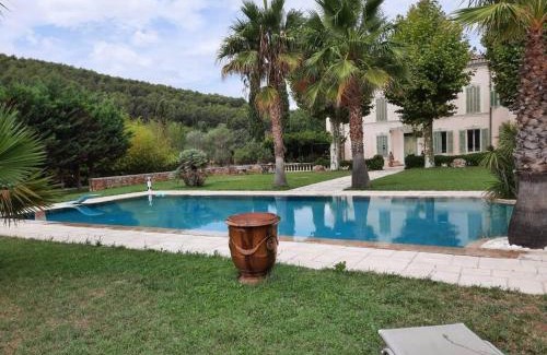 Draguignan Villa | Experience the Elegance of Château La Pauline - 9.3/10