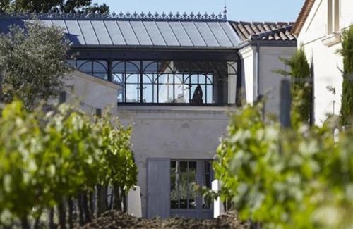 Lussac House | Elegant Château La Rose Perrière - Family-Friendly Retreat