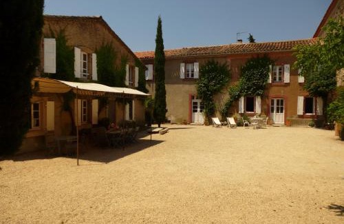 Salleles-Cabardes House | Oceanfront Getaway at Château La Villatade - Rated 9.3/10