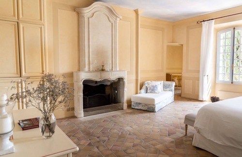 Lorgues Other | Eco-Friendly Retreat at Château les Crostes - Guest Rated 9.8