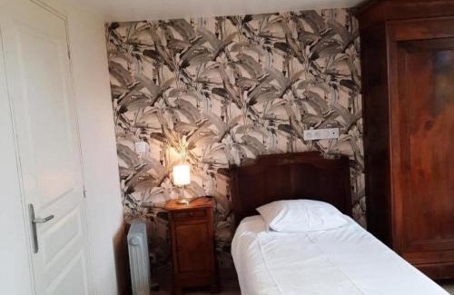 Saint-Bauld House | Family-Friendly Gîte Saint-Bauld - Perfect for 14 Guests