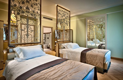 Tricolore Hotel | Indulgent Chateau Monfort: 5-Star Stay with Spa & Dining